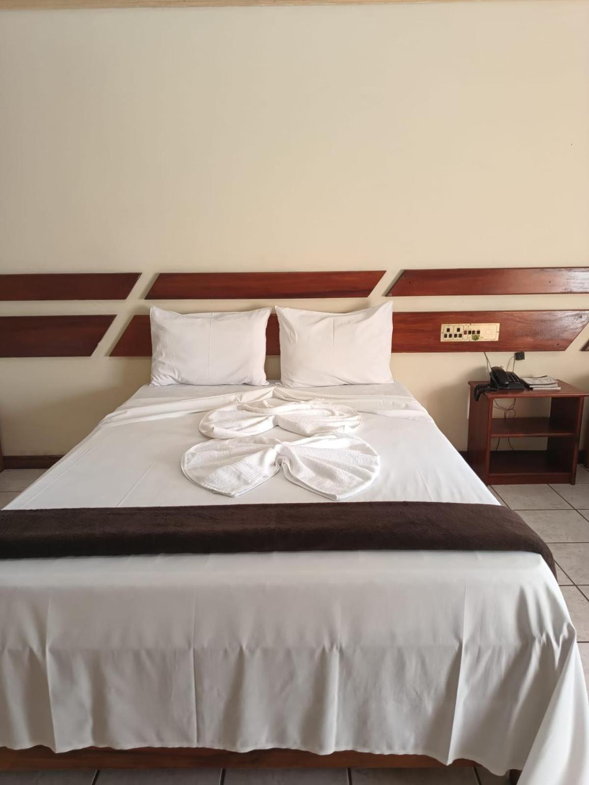Coroa Bella Hotel 2*